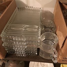 Party plates and cups. 4 sets