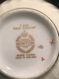 Minton China Set “Gold Cheviot” 