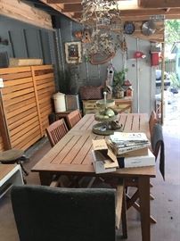 Pottery Barn outdoor 72" dining table and chairs