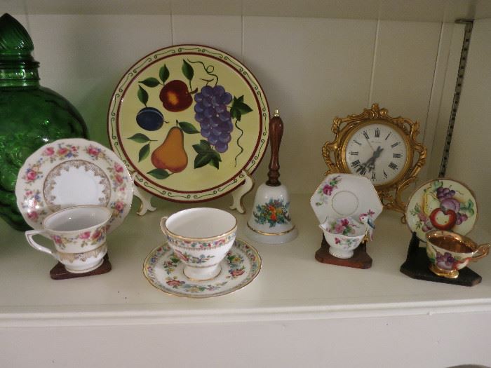 Bone China Tea Cups, Decorative Platter And French Hour Lavinge Ornate Clock