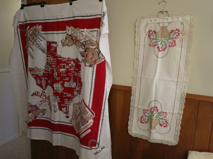 This Is An Awesome Texas Size Square Tablecloth!