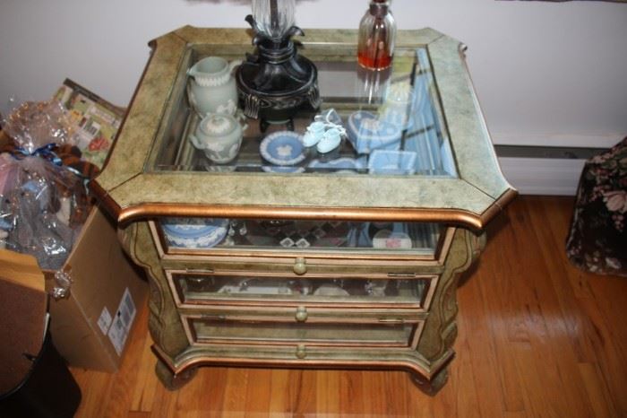 Side Cabinet / Display Case with Decorative Items