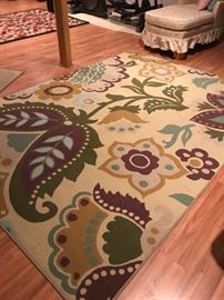 AREA RUG