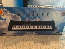 Rare Nintendo The Miracle Piano Teaching system, NES, SNES, W/ Box & Power Cord
