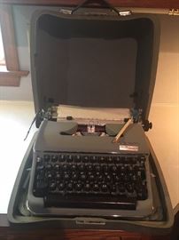 Olympia SM3 (1960) typewriter with case. Pristine. Fully operational.