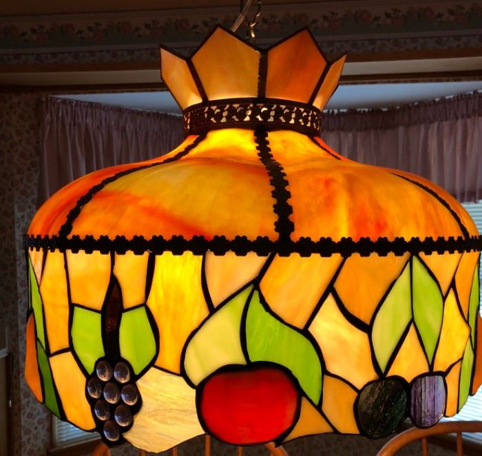 Stain glass hanging lamp