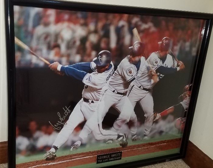 Sports and sporting collectibles. Signed George Brett picture "The Last Homestand"