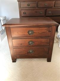 One of 2 solid wood nightstands (pair is part of same auction lot)