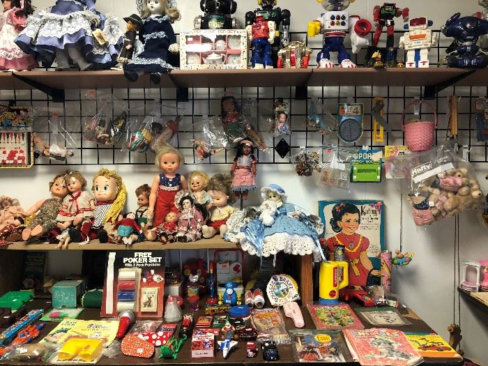 vintage toys and dolls