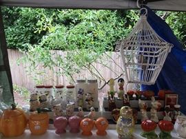 Salt and peppers shakers, fiesta ware, various kitchen items 