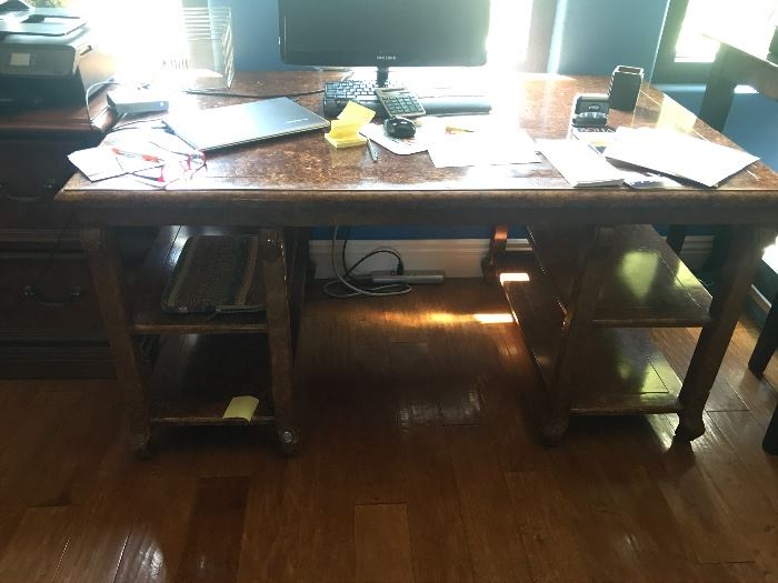Desk (working on details)