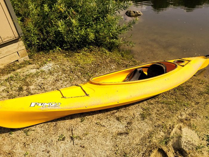 Two kayaks 