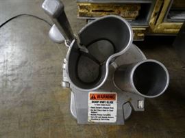 Globe Commercial Food Preparing Machine Model GF