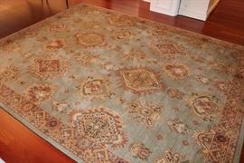 10' x 7' area rug