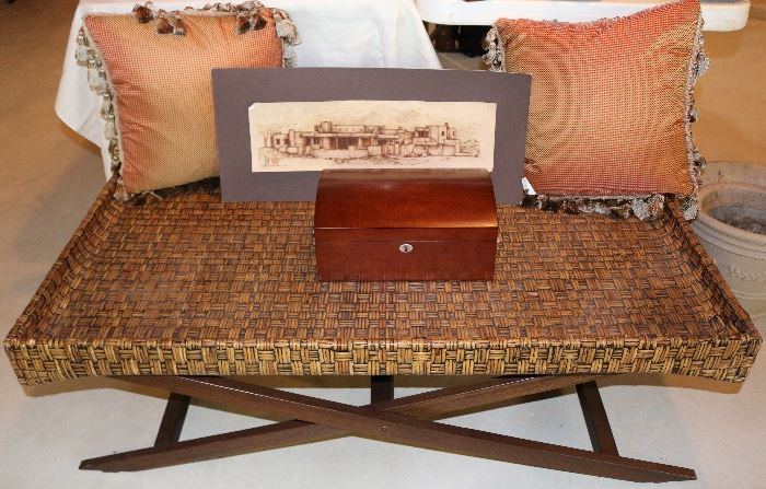 Tray Table