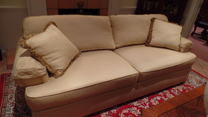 custom made sofa $$1,100
