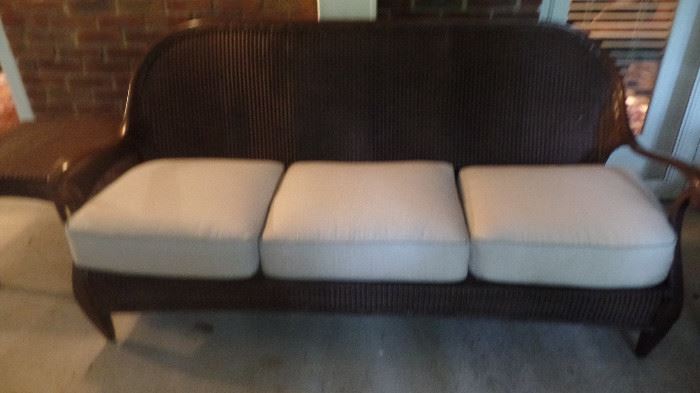 5 piece outdoor love seat with matching chair plus ottoman.. $800 all 