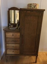 Gentleman's closet, hat boxes