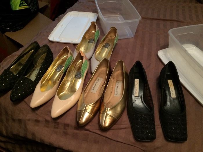 lots of ladies size 8 shoes 