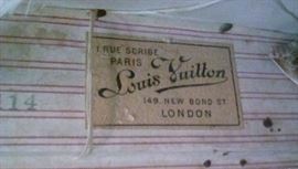 original signature tag and serial number of 1910 LV Trunk
