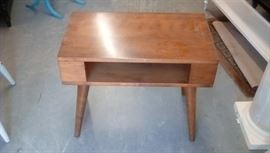 Russel Wright signed Mid Century Modern end table