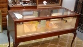 Cherry lighted casses