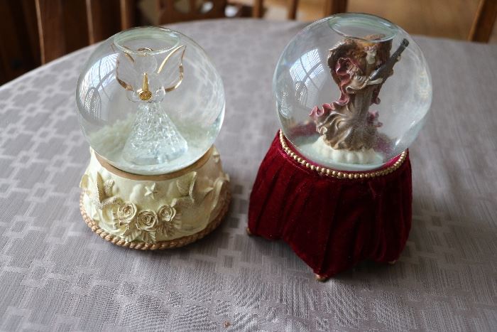angel snow globes