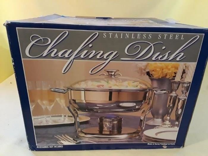 new in box chafing dish
