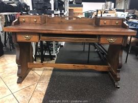 MANY MORE ITEMS. TO SEE ALL IMAGES & CURRENT BIDS GO TO https://www.gleatons.com/auction/224
