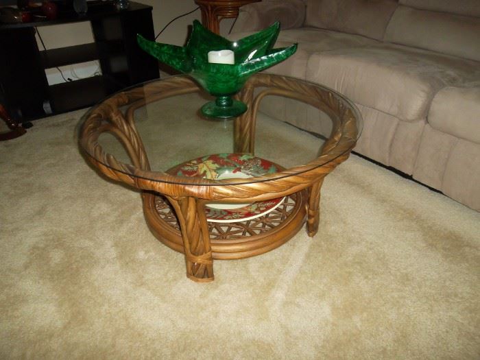 rope style rattan coffee table