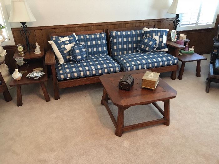 A Brandt Ranch Oak Sectional/coffee table/2 end/step tables