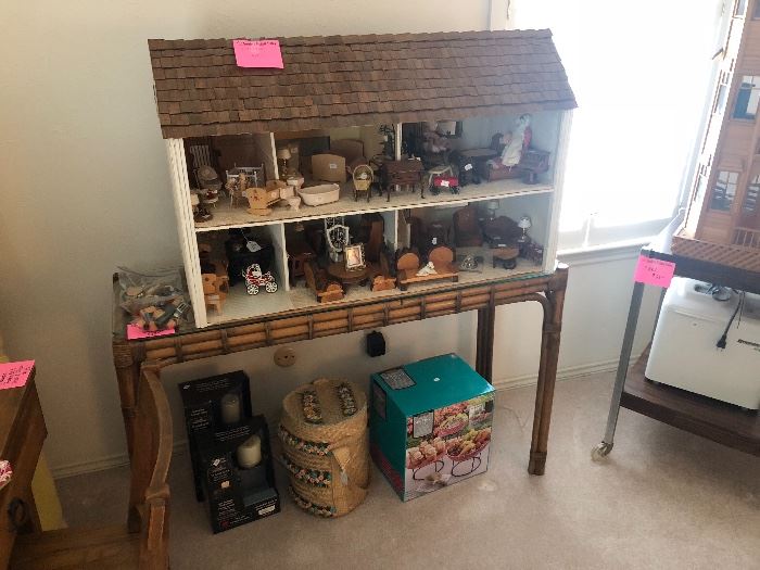 Doll House/both Doll houses have tons of nice miniature furniture