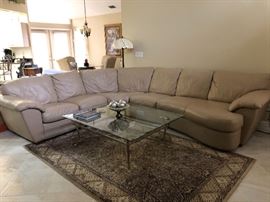 FANTASTIC 3 PC LEATHER SECTIONAL 