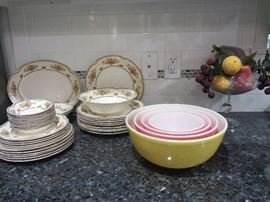 Antique china, Pyrex