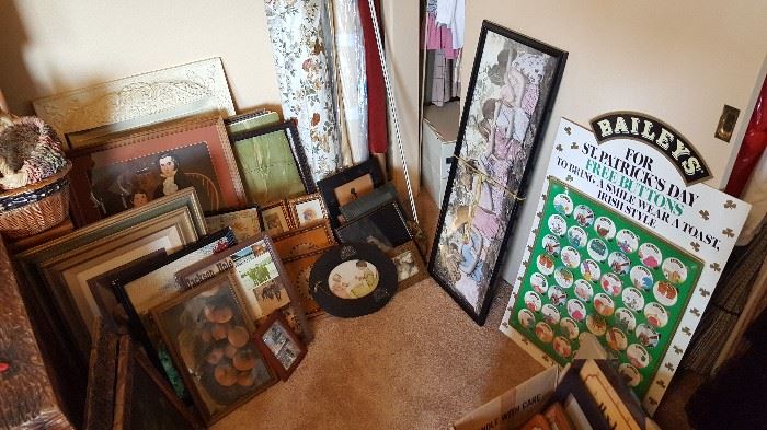 LOTS OF ART, BAILEY'S BADGES, ROLLS OF FABRIC