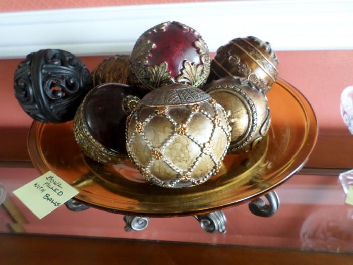 Decoratibe Bowl with Colorful Balls