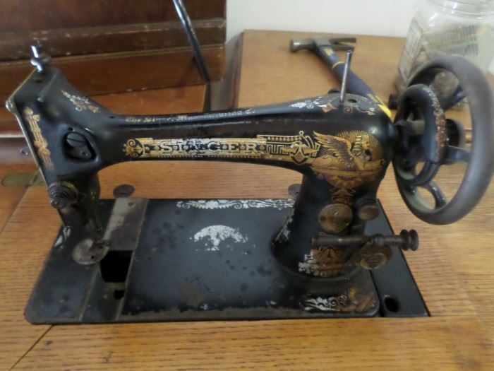 Antque Singer Sewing Machine