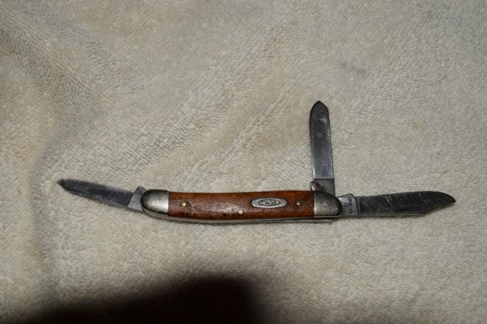 Vintage Chestnut Bone 3 Blade Pocket Knife