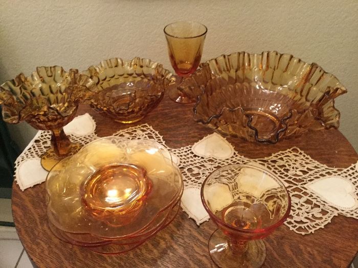 Amber Glass, vintage