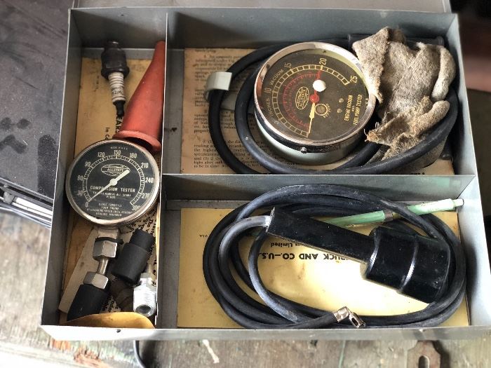 Vintage auto tuneup set in a case