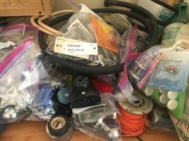 Assorted garage items