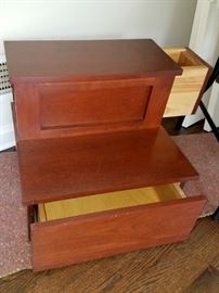 Bed steps with drawers
