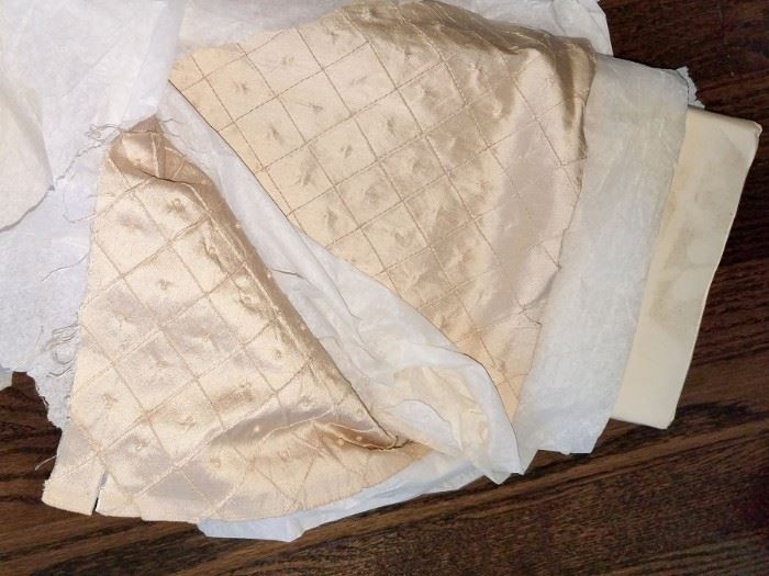 Fabric with pearls