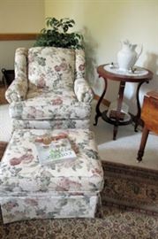 z floral chair and ottoman