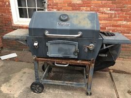 Master Forge Dually Charcoal grill/smoker  