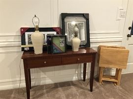 Lamps, frames, side table 
