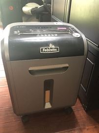 Fellows Heavy duty shredder 