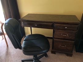 Desk and office chair 