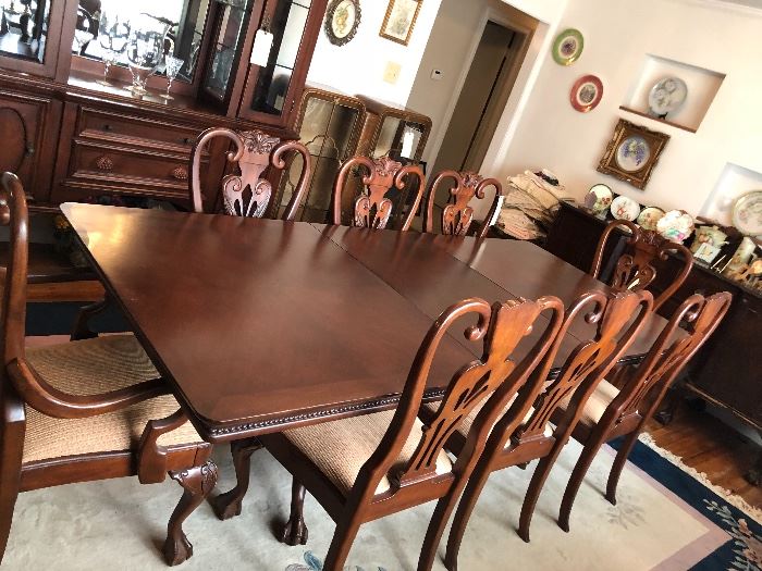18th century style dining room table