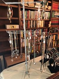 Various necklaces and chains, bracelets